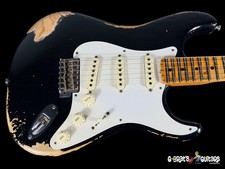 FENDER STRATOCASTER 2020 1957