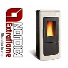 STUFA TERMOSTUFA A PELLET LILIANA IDRO NORDICA 25 KW COLORE BIANCO IN MAIOLICA