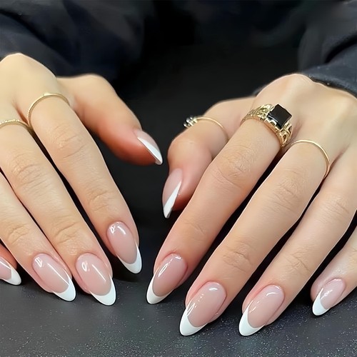 Uñas francesas blancas - , con