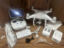 Dji Phantom 4 Pro Drone Wm331a 4k + Dji remote control gl300e (leggere)