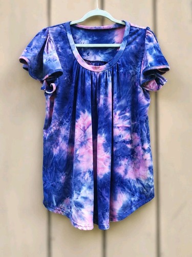 Top manica svolazzante tie-dye
