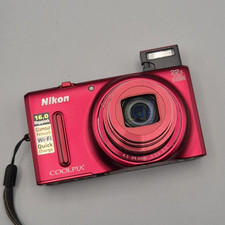 [Near Mint] Nikon Coolpix