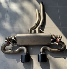 Scarico in titanio impianto di