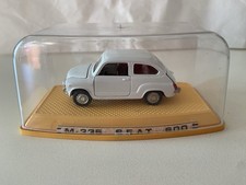 pilen 1:43 Seat 600