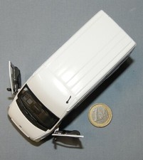 Hongwell 1/43 : Ford Transit