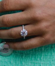 Fancy 2.70Ct White Round Cut