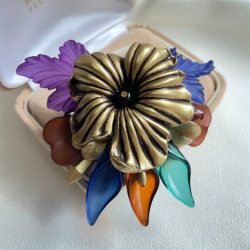 Spilla floreale vintage