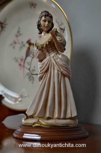 Statuina capodimonte firmato - statuina,