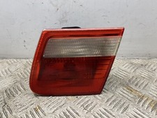 BMW SERIE 3 E46 TOURING STOP FANALE POSTERIORE INTERNO PORTELLONE DESTRO A2613