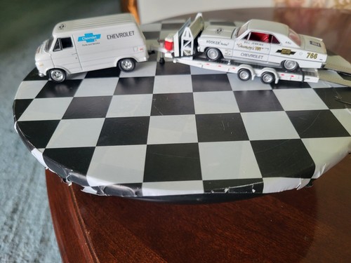 Johnny lightning chevy 20 - 77, g-20