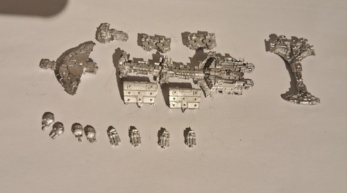 Warhammer 40k battlefleet - warhammer,