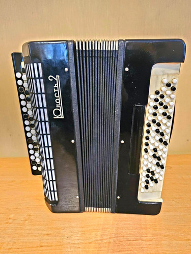 Button accordion yunost - button, 80