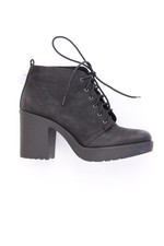 ✅ Bershka stivaletto per le