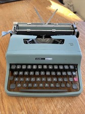 Vintage Olivetti Underwood