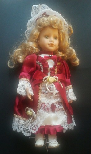Bellissima bambola vintage con - bambola,