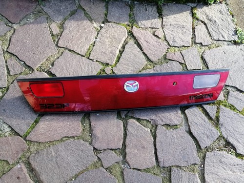 Faro posteriore centrale - , mazda