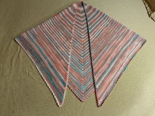 Scialle grande -Mantellina della nonna -Caldissimo all'uncinetto in MICROFIBRA