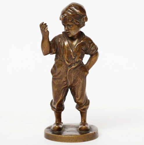 Piccola statuina bronzo
