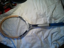 VECCHIA  RACCHETTA DA TENNIS