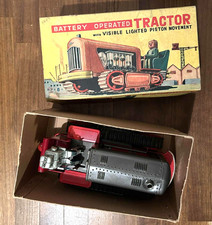 Giocattolo giapponese di latta anni '50/60 Tractor Robot della T.N. Nomura Japan