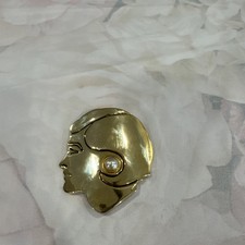 Fibbia profilo Chanel Coco