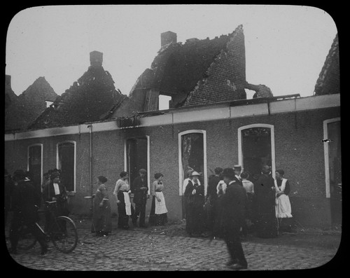 Ww1 shattered houses ghent - ww1,