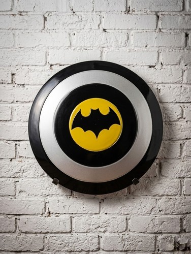 Batman metal shield replica - metal,