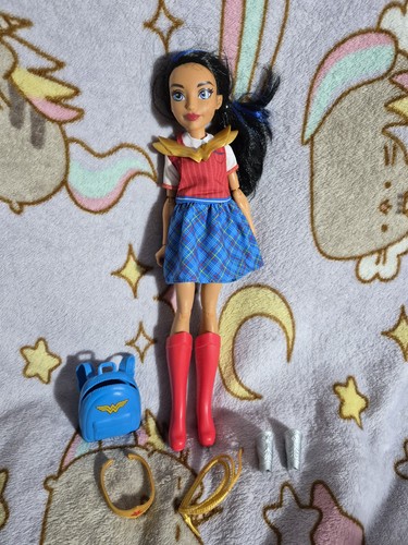 Super hero girls - dc,