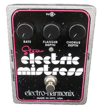 Electro-Harmonix Stereo Pedale