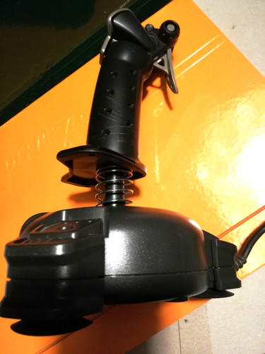 Saitek joystick per - saitek,