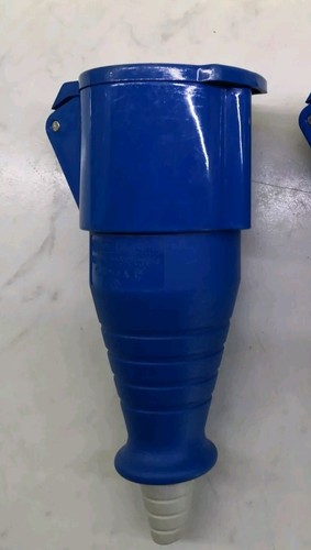 Presa industriale blu - presa,
