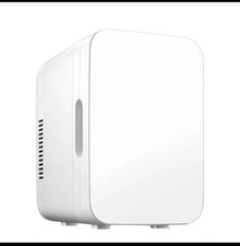 Mini Frigorifero 6Lt Funziona A 220v e 12v.
