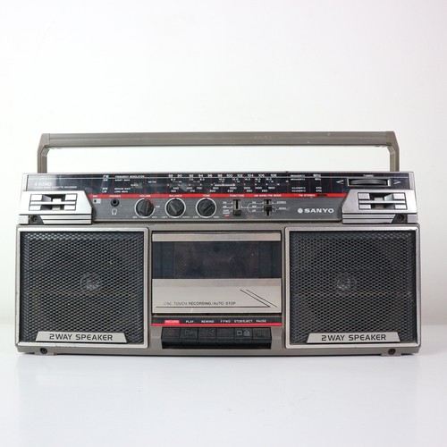 Radio sanyo m9704l boombox - radio,