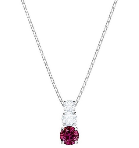 Collana con ciondolo tondo