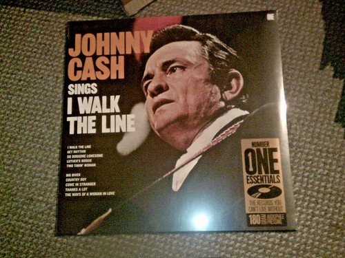 Johnny cash sings - johnny, walk