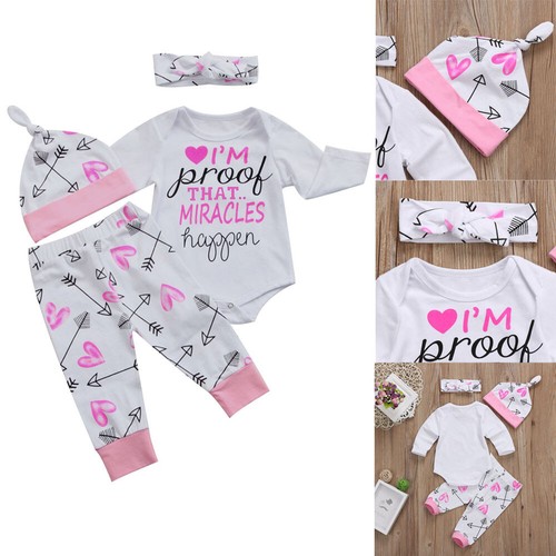 Pagliaccetto neonato bambino