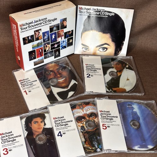 Michael jackson tour souvenir - jackson,