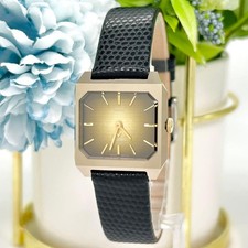 Orologio da polso quadrato