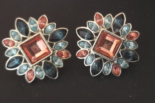 Orecchini fiore con - orecchini,