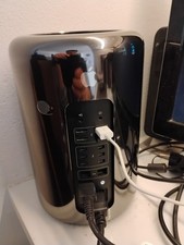 Apple Mac Pro 6.1 2013 6 Core