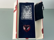 Statua Swarovski cuore rosso