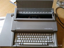 macchina da scrivere elettrica