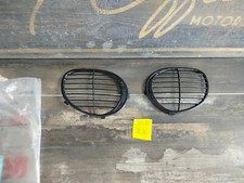 TO-R2636 - GRIGLIE FARI