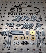 Kit bulloni completi Ford Fiesta Mk1 nuovi non Xr2 