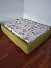Letto matrimoniale usato 160x190 - stile futon, colore verde
