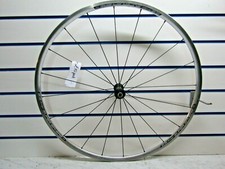 Bicicletta ibrida Real Design Super Sphere 700c ruota anteriore in lega argento