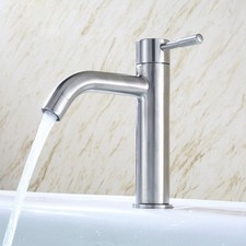 Rubinetto lavabo singolo