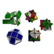 Lotto misto di 5 cubi di Rubik