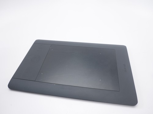 Wacom intuos5 touch small pen - intuos5,