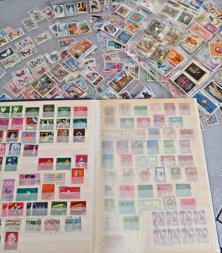 600 francobolli mondo - francobolli, 500